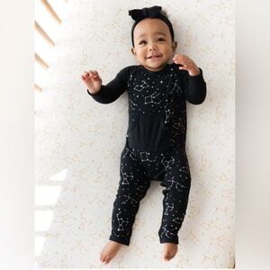 Kyte Baby Bamboo Pajamas Sleeper Longall in Midnight Constellation Black 18-24